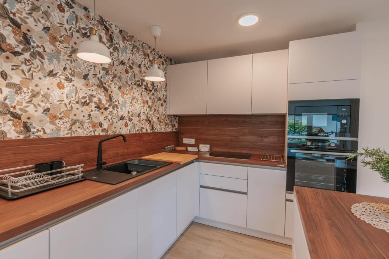 Zirovnica Apartma Lamberger מראה חיצוני תמונה